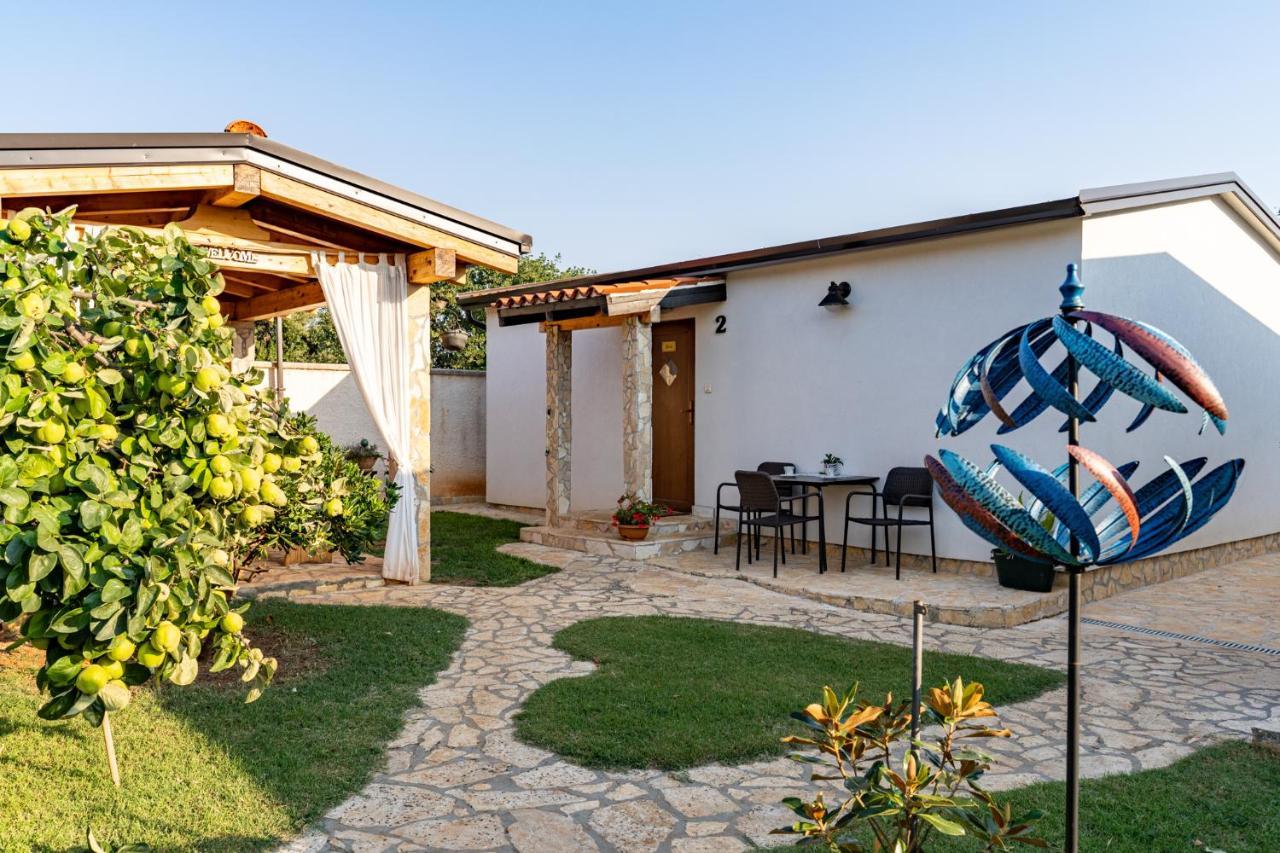 Holiday Home Kerniat Pula Zewnętrze zdjęcie