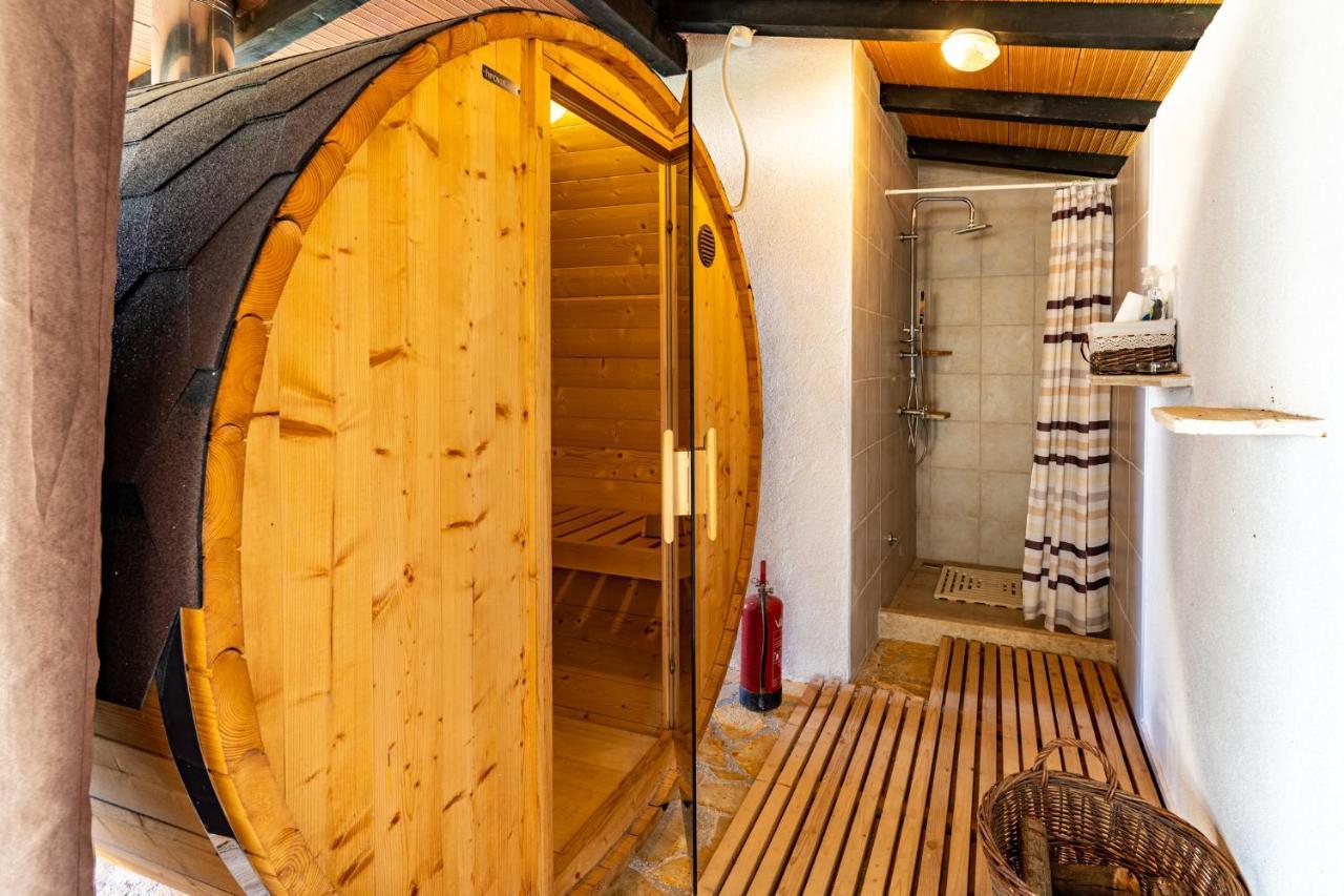 Holiday Home Kerniat Pula Zewnętrze zdjęcie