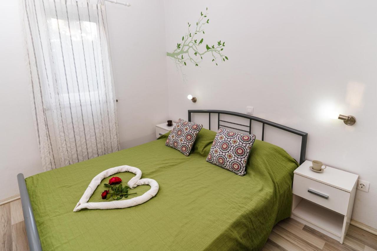 Holiday Home Kerniat Pula Zewnętrze zdjęcie