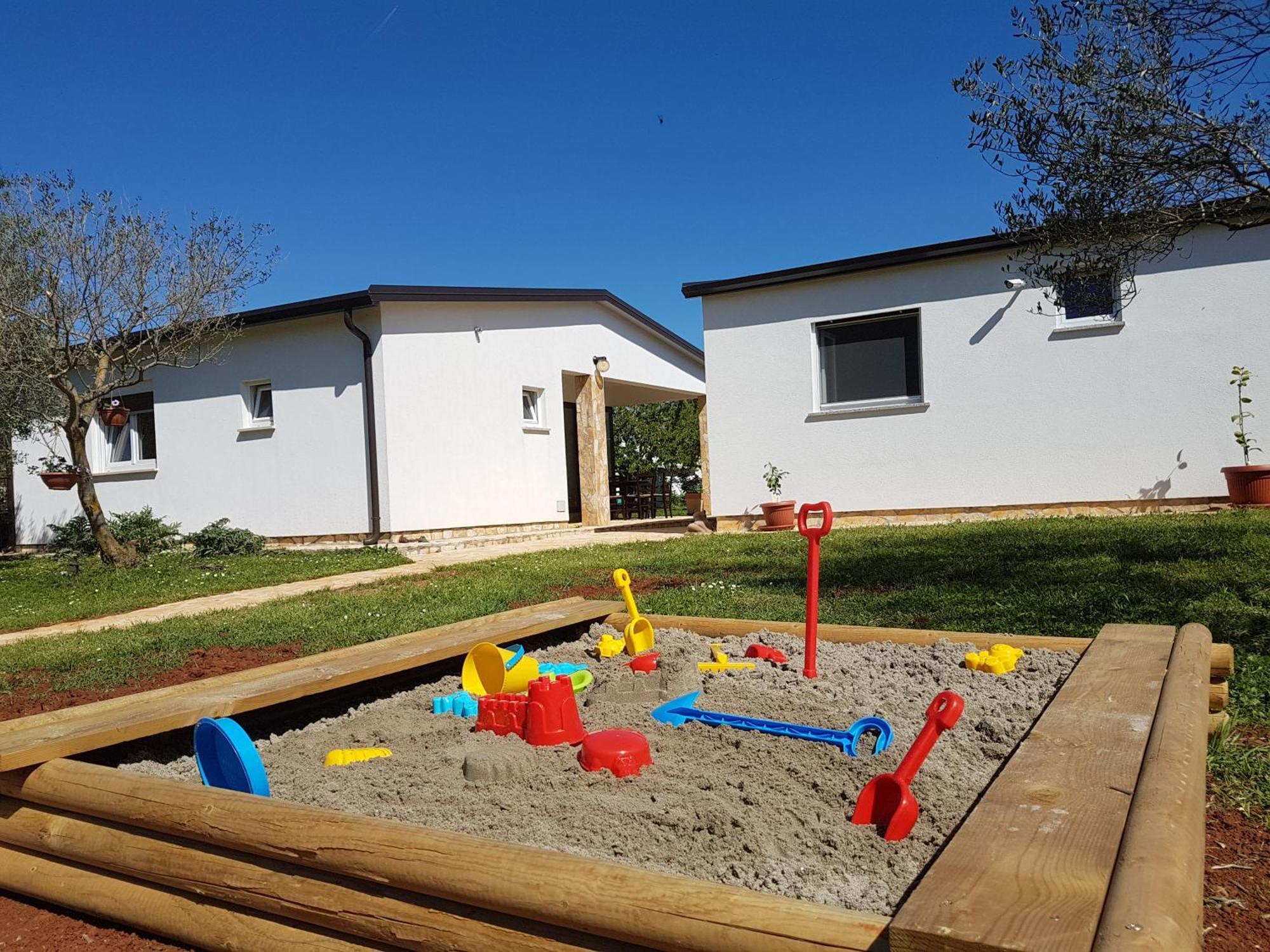 Holiday Home Kerniat Pula Zewnętrze zdjęcie